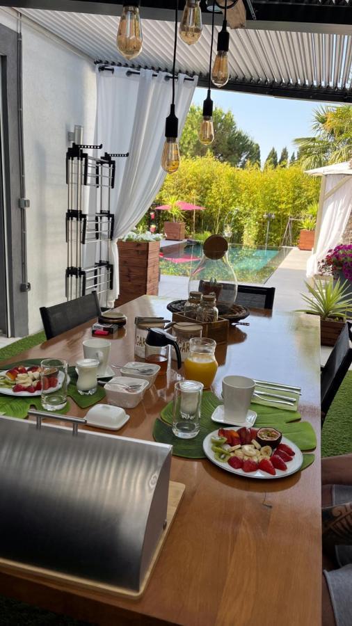 Mon Petit Bali Bed & Breakfast Maussane-les-Alpilles Exterior foto